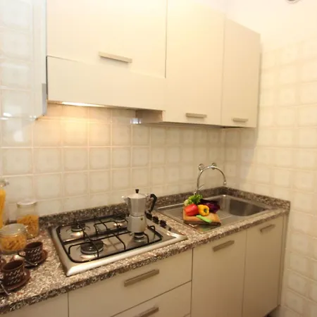 Willa Terraced House With Garden *